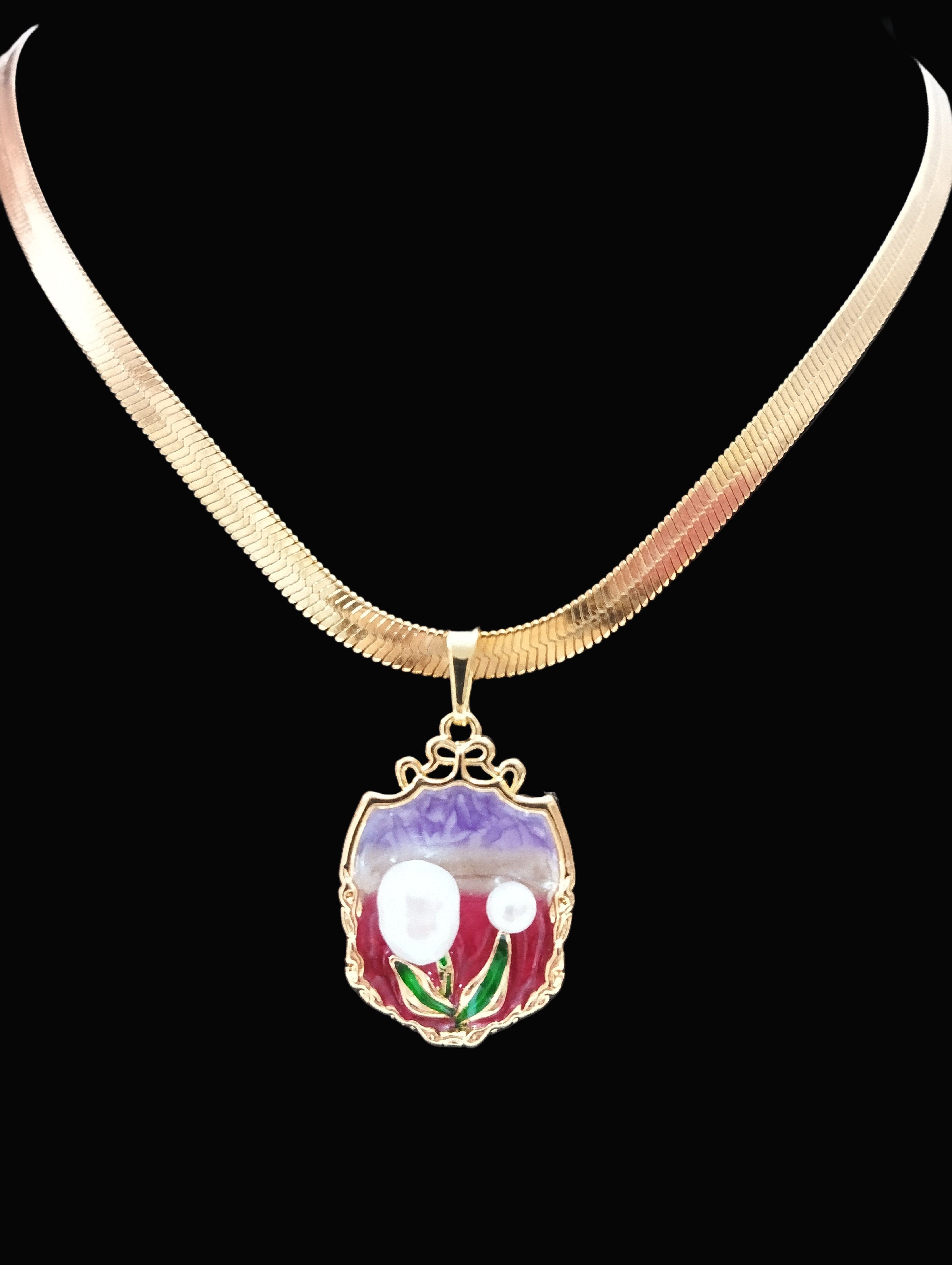 Elegant Pearl Bloom Pendant