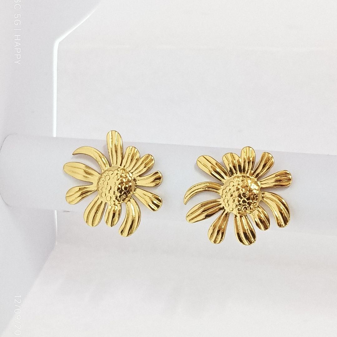 Floral Stud Earrings