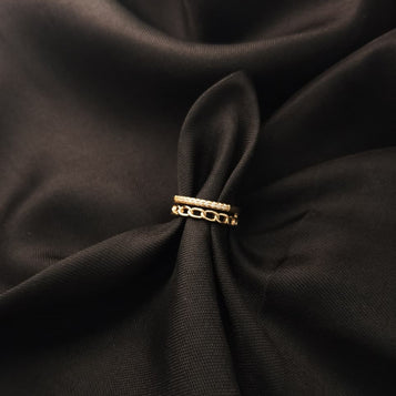 Interlock Pavé Ring special offer