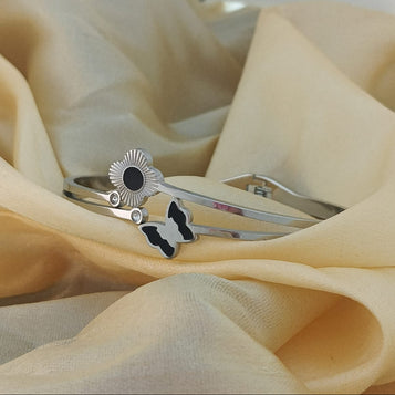 Bloom & Flutter Silver Bracelet Anniversary special